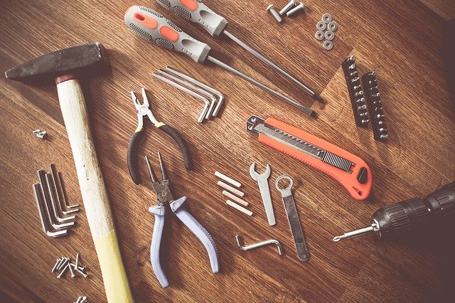 HandyMan John - Essential Tools